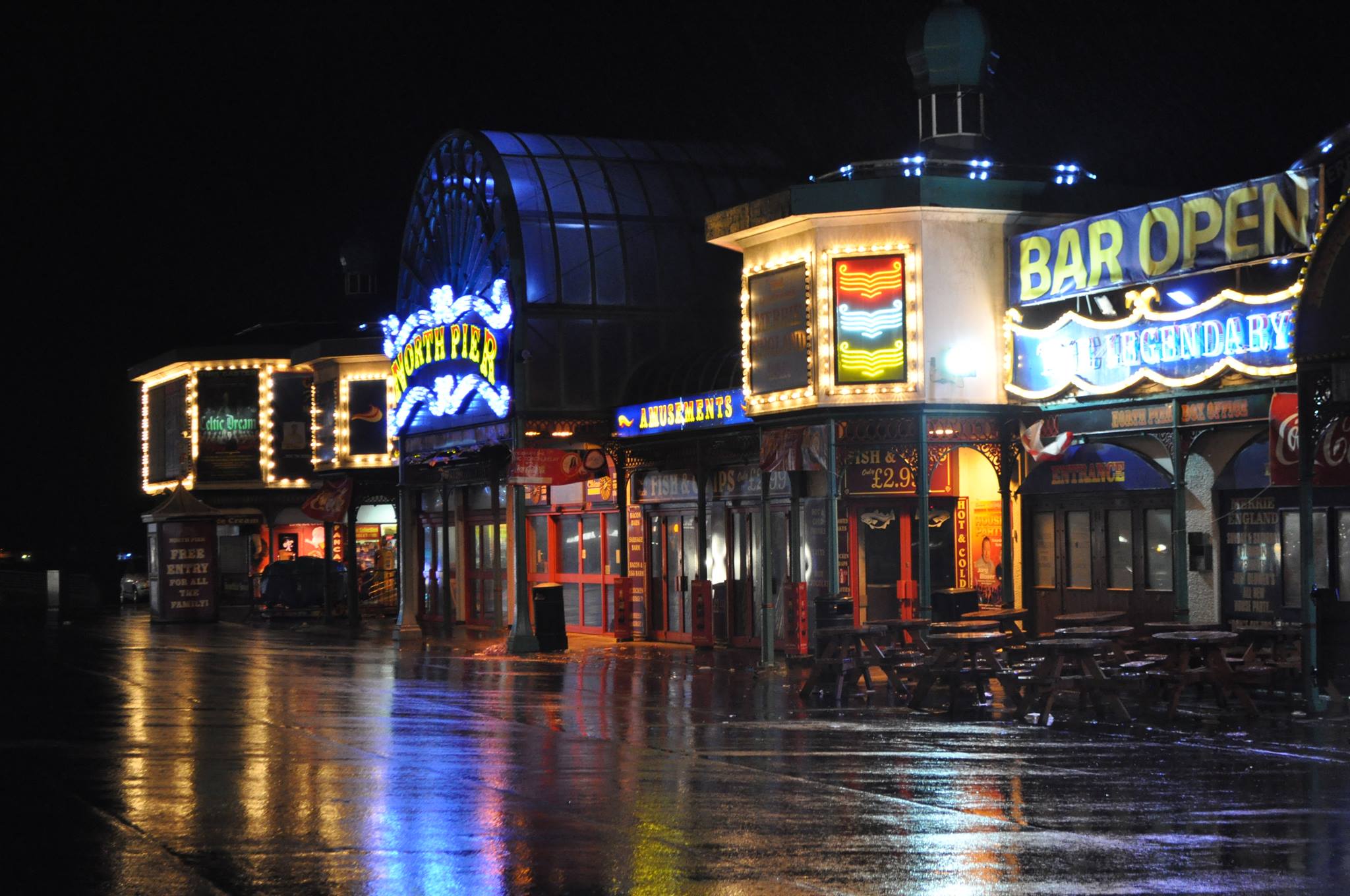 Your Blackpool Illuminations Photos. North Pier by night by Juliette Gregson